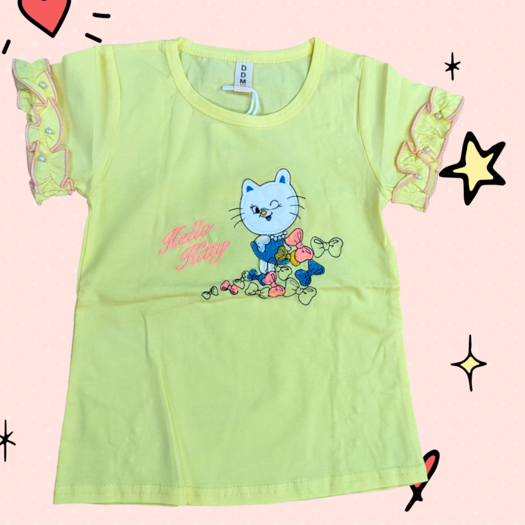 Baby girl T-shirt with Embodied Cat